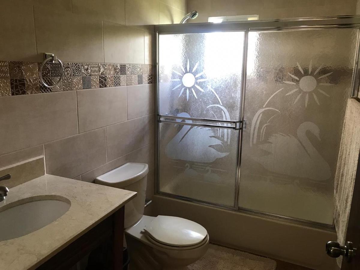 2 Queen Bed Apartment With Smart Tv ,Wifi Y Luz Las 24 Horas Jarabacoa Zewnętrze zdjęcie