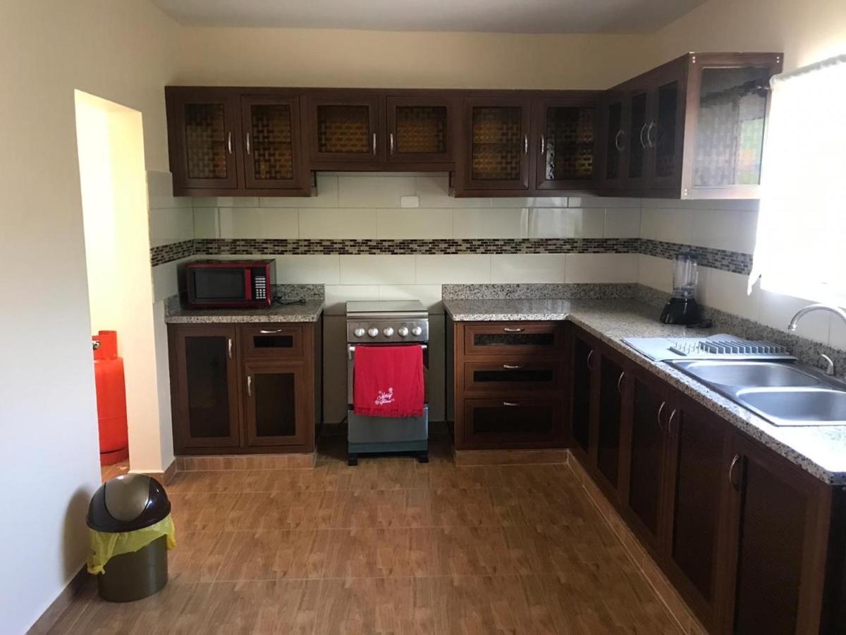 2 Queen Bed Apartment With Smart Tv ,Wifi Y Luz Las 24 Horas Jarabacoa Zewnętrze zdjęcie